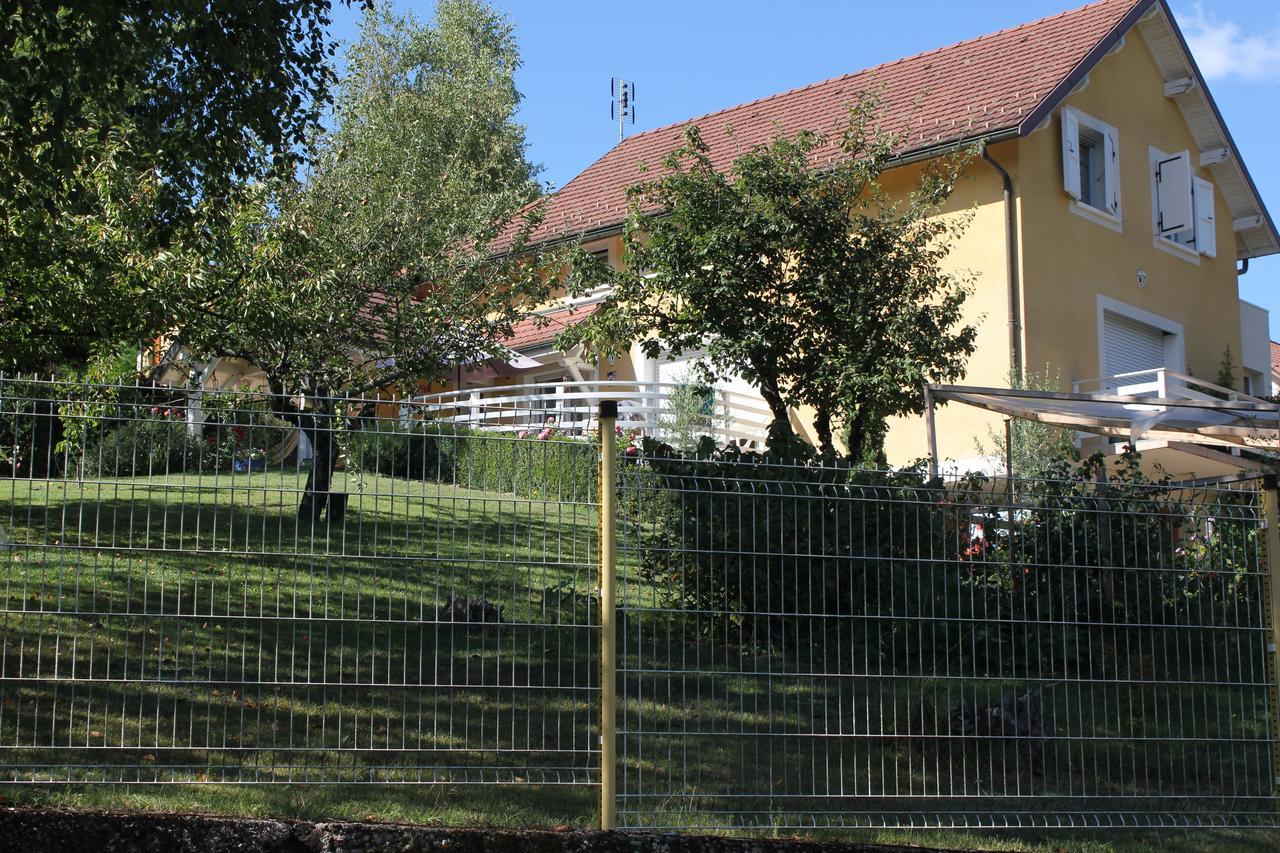 L'Etape Bed and Breakfast Belley Esterno foto